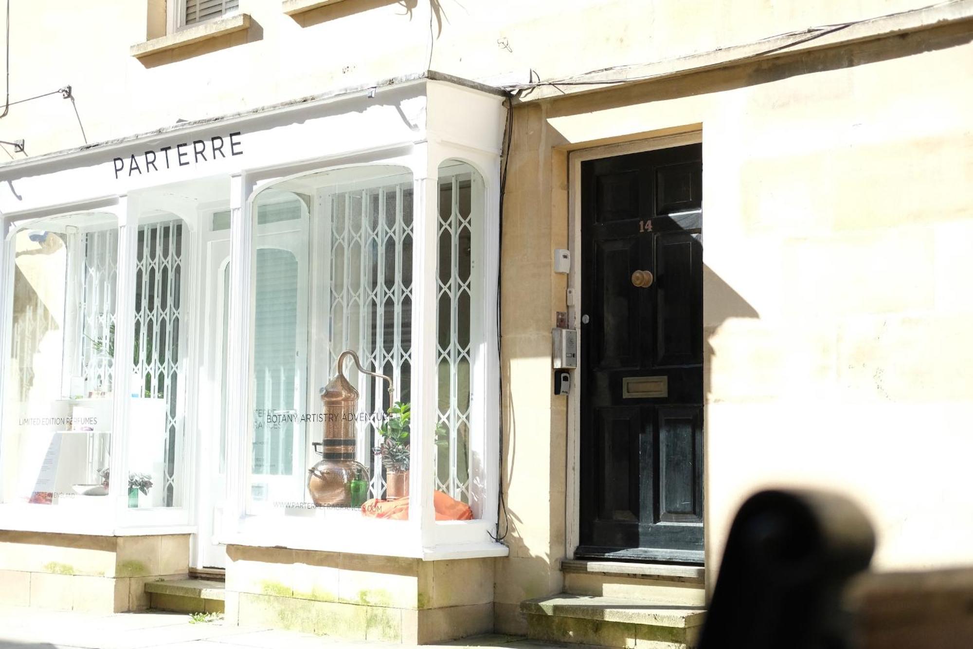 Spacious City Centre Apartment Bath Exterior photo